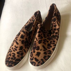 Steve Madden slide on leopard shoes size 8